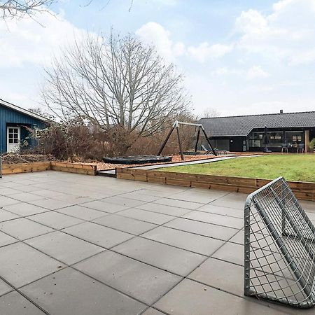 8 Person Holiday Home In Bindslev Eksteriør billede